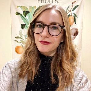 Meet your Posher, Carie